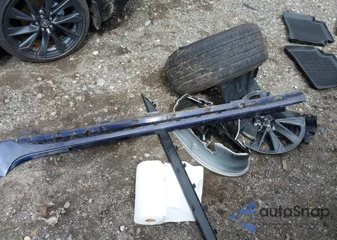 2024 Toyota Corolla Hybrid Se из США, поврежденный, VIN JTDBDMHE9RJ010845